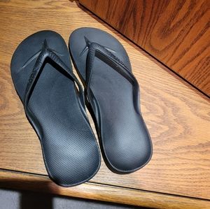 Archies flip flops brand new